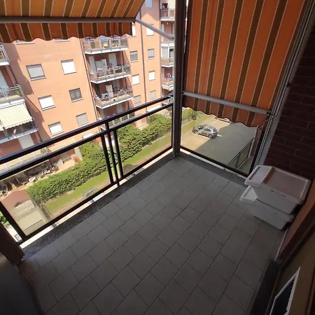 Lucky House - Reggia&stadium